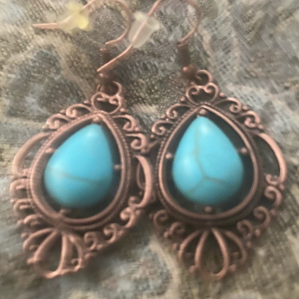 Copper and turquoise dangle earrings